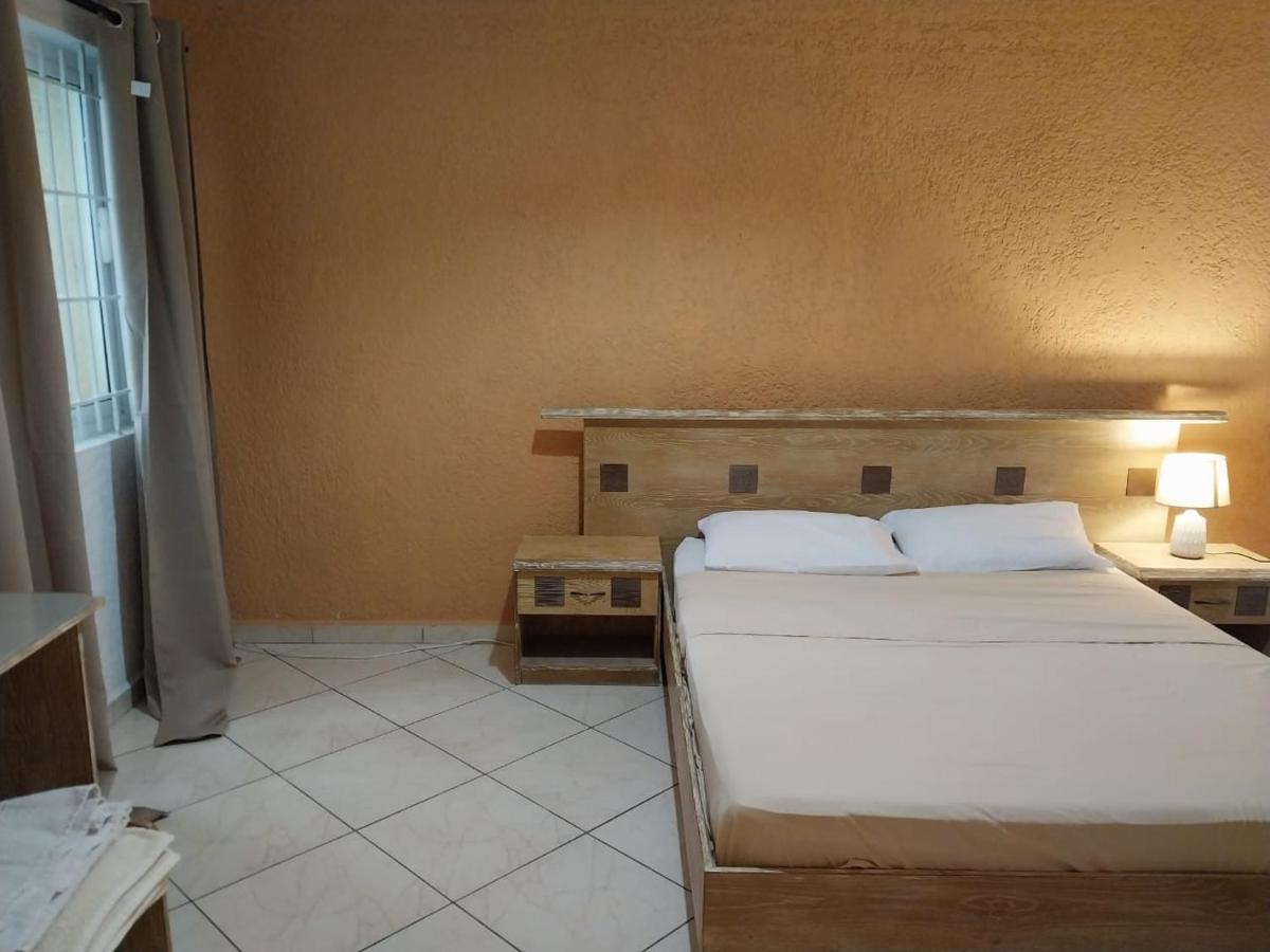 Flic En Flac, Les Orchidees, 3 Bedroom Ground Floor Apartment, Exteriör bild